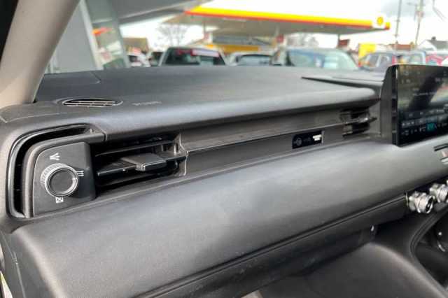 Honda HR-V Hybrid 1.5 EHEV ELEGANCE 5DR CVT 