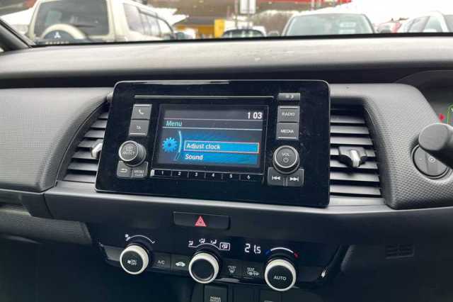 Honda Jazz Hybrid 1.5 I-MMD HYBRID SE 5DR ECVT 