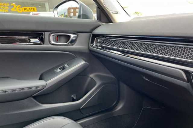 Honda Civic e:HEV 2.0 eHEV Advance 5dr CVT 