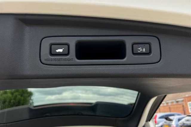 Honda CR-V e:HEV 2.0 eHEV Elegance 5dr eCVT 