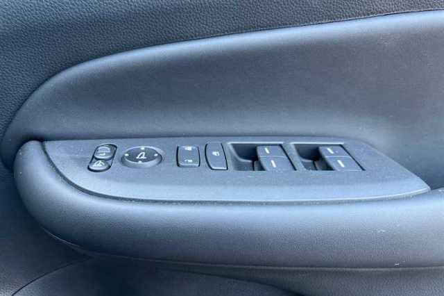 Honda Jazz Hybrid 1.5 i-MMD Hybrid Advance 5dr eCVT 
