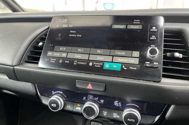 Honda Jazz Hybrid 1.5 i-MMD Hybrid SR 5dr eCVT 
