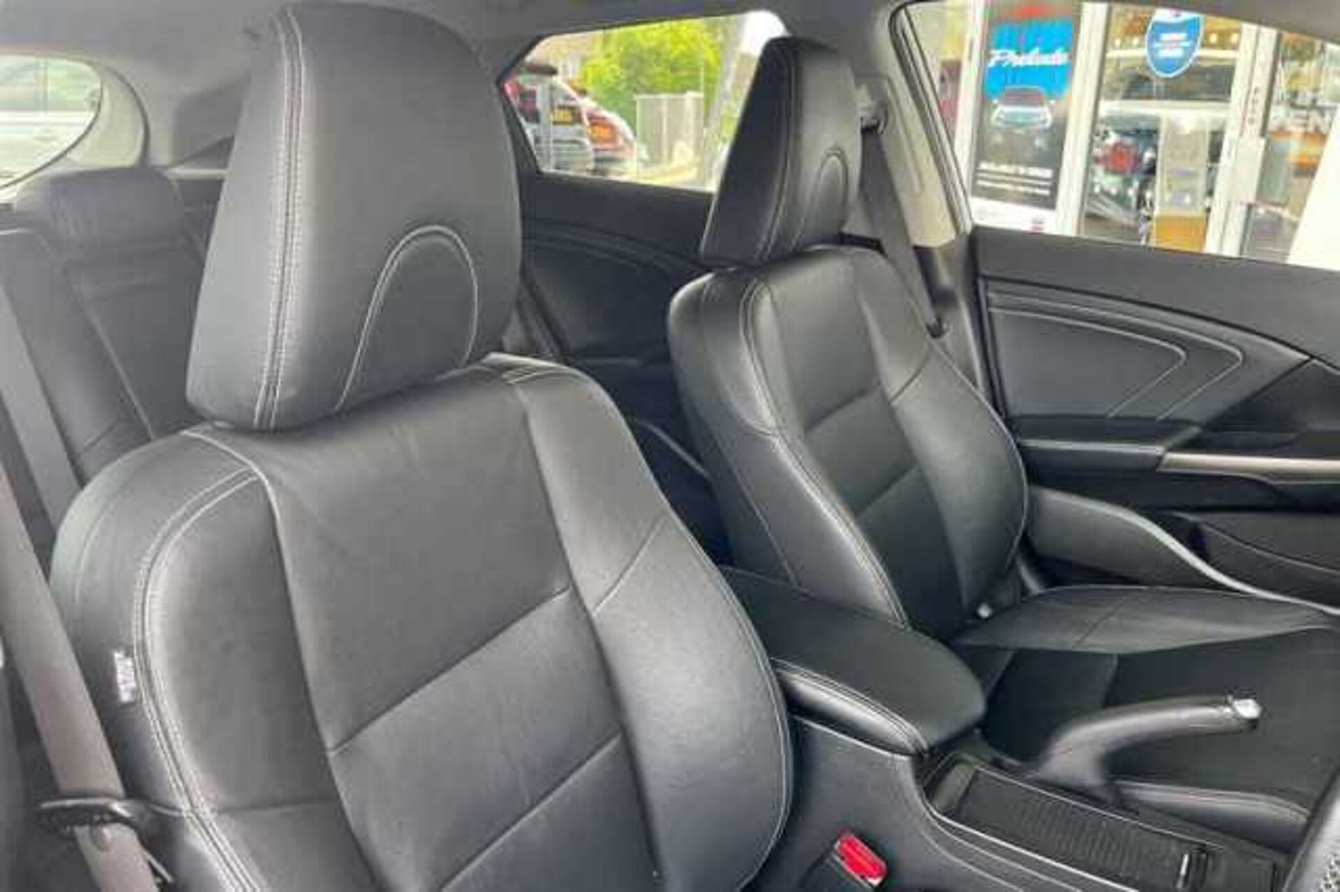 Honda Civic Tourer 1.8 i-VTEC SR 5dr Auto 