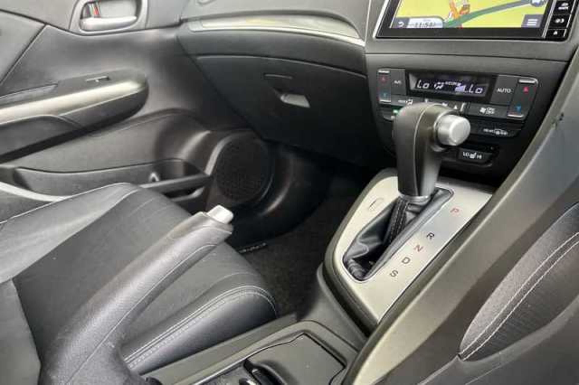Honda Civic Tourer 1.8 i-VTEC SR 5dr Auto 