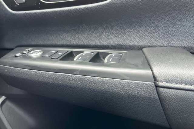 Honda CR-V e:HEV 2.0 eHEV Advance 5dr eCVT 