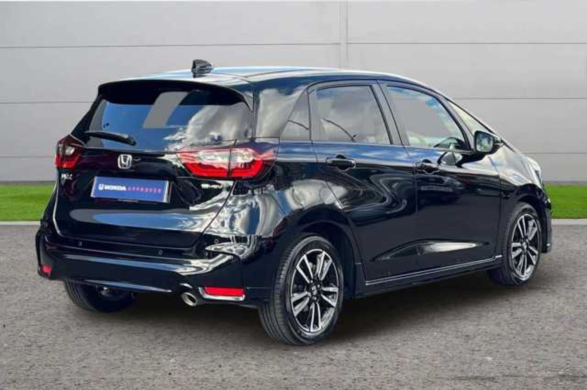 Honda Jazz Hybrid 1.5 h i-MMD Advance Sport Hatchback 5dr Petrol Hybrid eCVT Euro 6 (s/s) (122 ps) 
