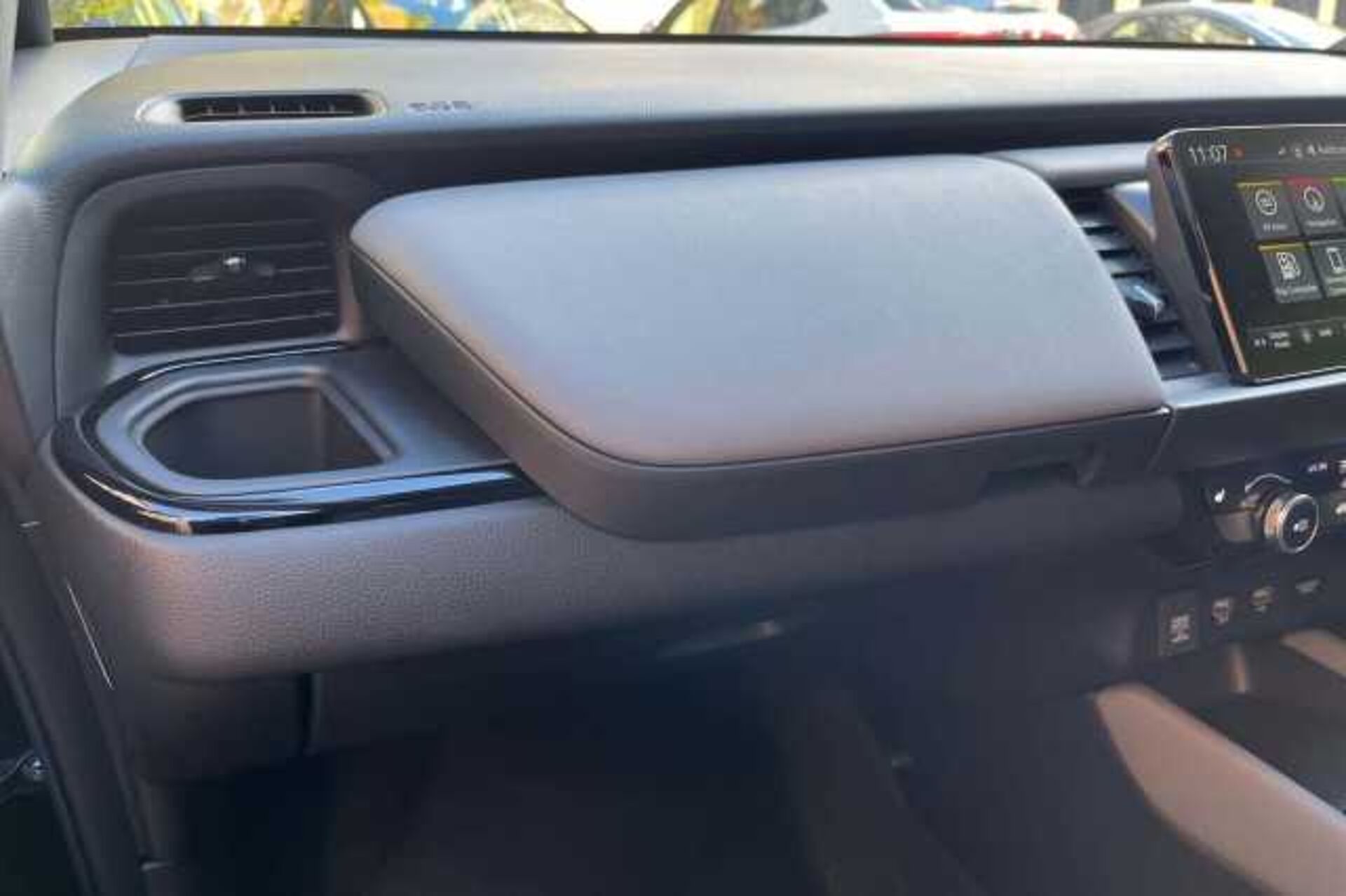 Honda Jazz Hybrid 1.5 h i-MMD Advance Sport Hatchback 5dr Petrol Hybrid eCVT Euro 6 (s/s) (122 ps) 
