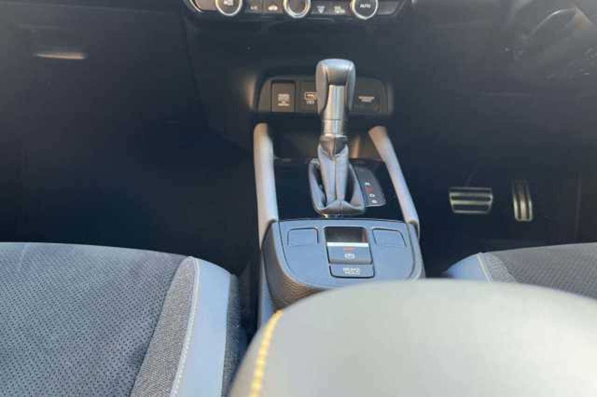 Honda Jazz Hybrid 1.5 h i-MMD Advance Sport Hatchback 5dr Petrol Hybrid eCVT Euro 6 (s/s) (122 ps) 