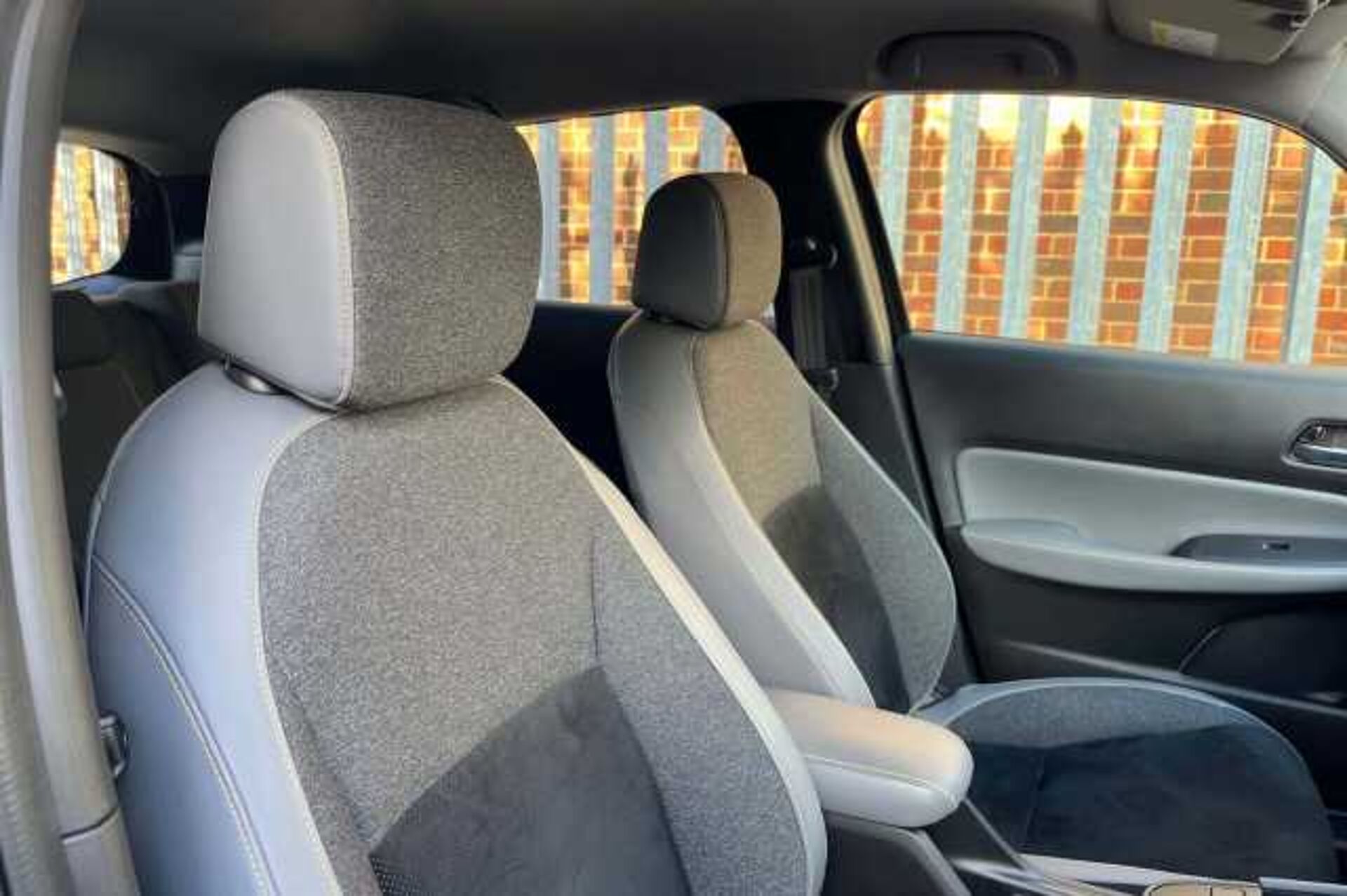 Honda Jazz Hybrid 1.5 h i-MMD Advance Sport Hatchback 5dr Petrol Hybrid eCVT Euro 6 (s/s) (122 ps) 