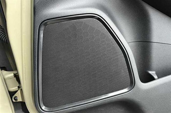 Honda HR-V Hybrid 1.5 EHEV ELEGANCE 5DR CVT 