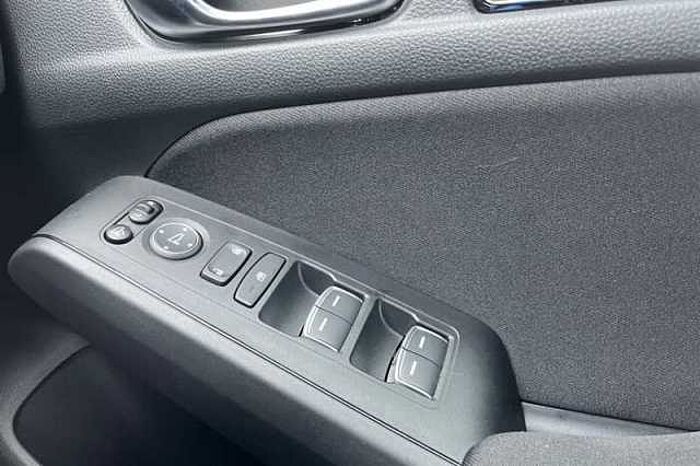 Honda Civic Hybrid 2.0 EHEV ELEGANCE 5DR CVT 