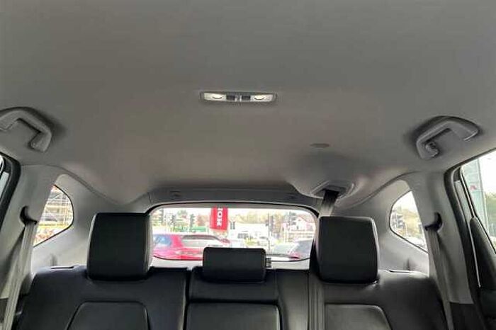 Honda CR-V Hybrid 2.0 I-MMD HYBRID SR 2WD 5DR ECVT 