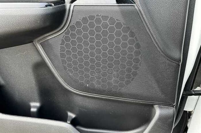 Honda CR-V Hybrid 2.0 I-MMD HYBRID SR 2WD 5DR ECVT 