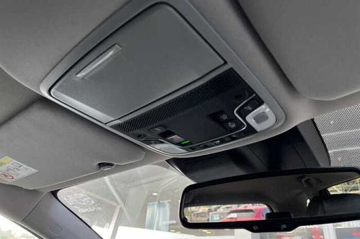 Honda CR-V Hybrid 2.0 I-MMD HYBRID SR 2WD 5DR ECVT 