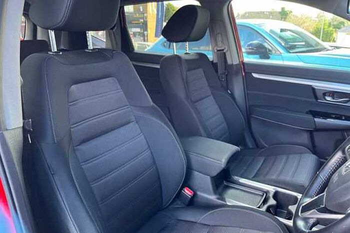 Honda CR-V Hybrid 2.0 I-MMD HYBRID SE 2WD 5DR ECVT 