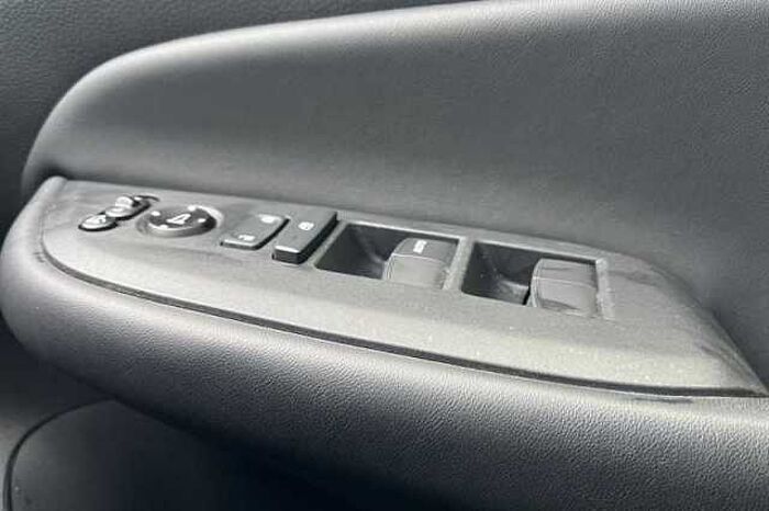 Honda Jazz Hybrid 1.5 I-MMD HYBRID SR 5DR ECVT 
