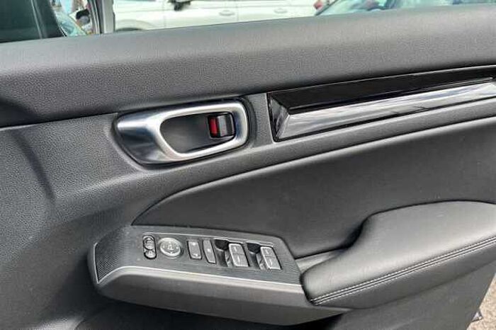 Honda Civic e:HEV 2.0 eHEV Advance 5dr CVT 
