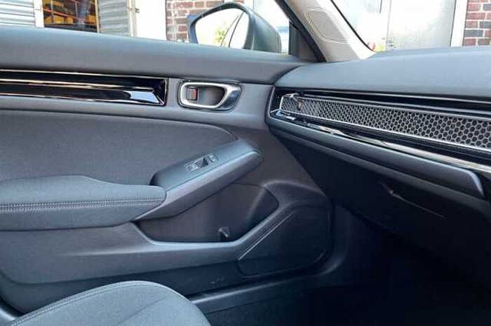 Honda Civic e:HEV 2.0 EHEV ELEGANCE 5DR CVT 