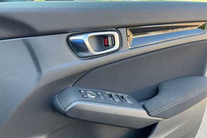 Honda Civic e:HEV 2.0 EHEV ELEGANCE 5DR CVT 
