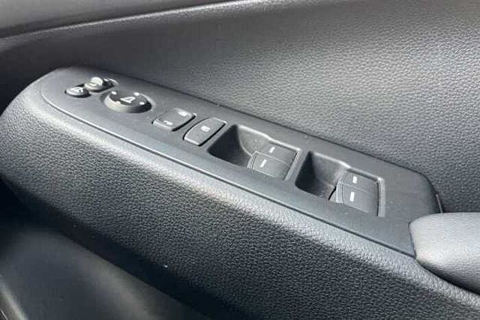 Honda HR-V Hybrid 1.5 eHEV Elegance 5dr CVT 