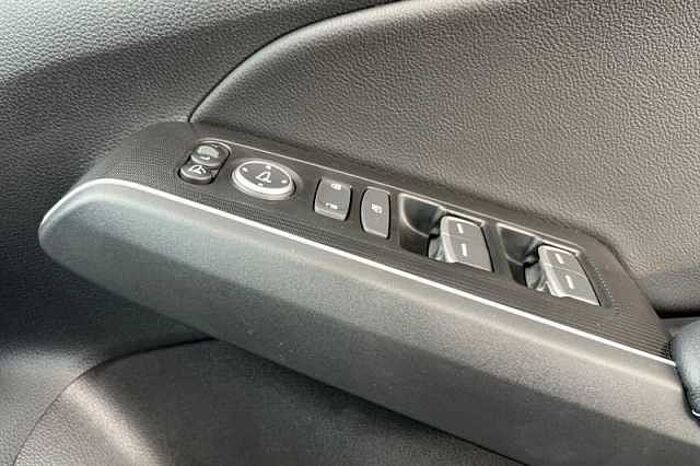 Honda Civic Hybrid 2.0 eHEV Advance 5dr CVT 