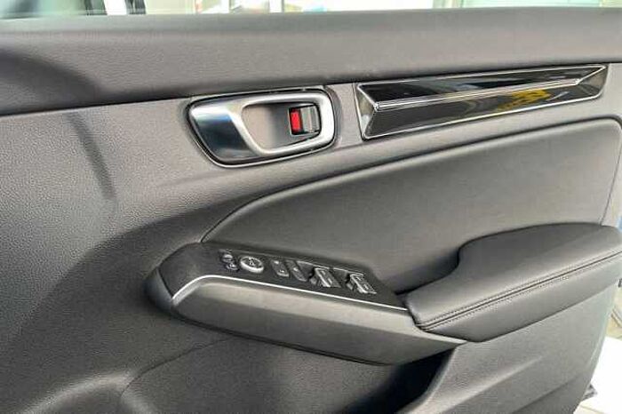 Honda Civic Hybrid 2.0 eHEV Advance 5dr CVT 