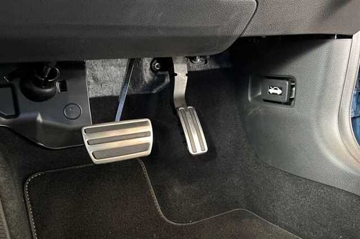 Honda Civic Hybrid 2.0 eHEV Advance 5dr CVT 