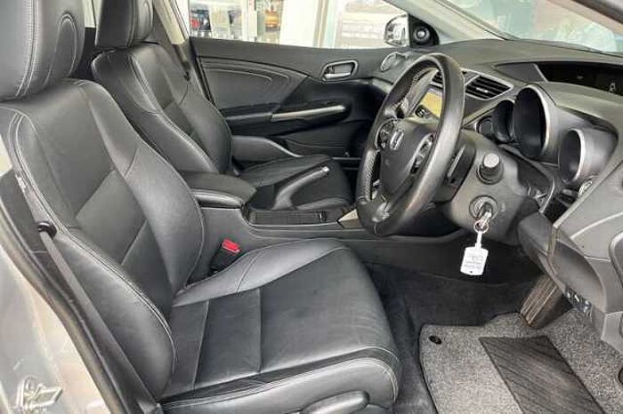 Honda Civic Tourer 1.8 i-VTEC SR 5dr Auto 