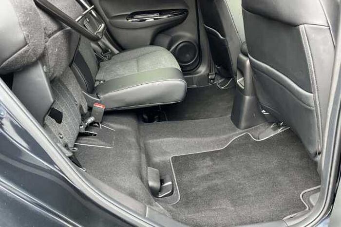 Honda Jazz Hybrid 1.5 I-MMD HYBRID SR 5DR ECVT 