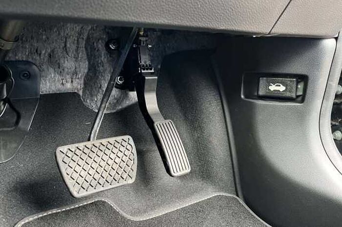Honda Jazz Hybrid 1.5 I-MMD HYBRID SR 5DR ECVT 
