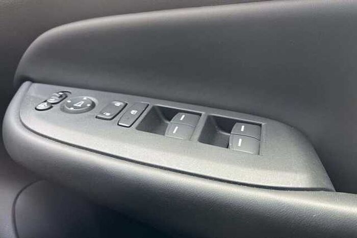 Honda Jazz Hybrid 1.5 h i-MMD Crosstar Advance Hatchback 5dr Petrol Hybrid eCVT Euro 6 (s/s) (122 